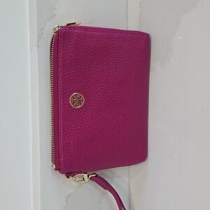 Tory Burch Fushia Wristlet